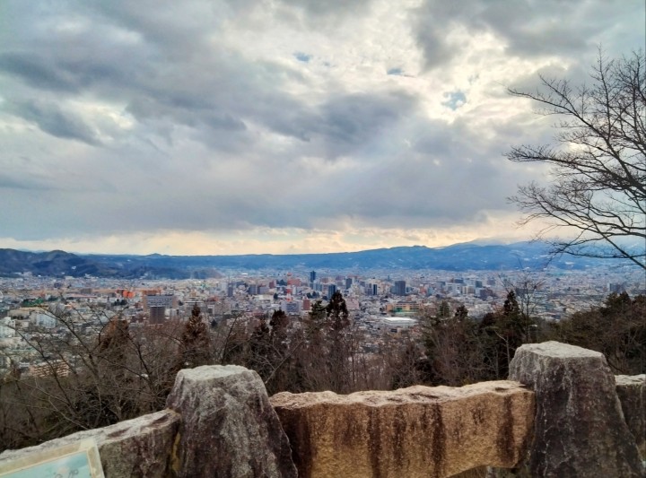 「信夫山展望台からの眺め」に掲載している画像